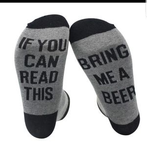 If You Can Read This Bring Me A Beer Socks